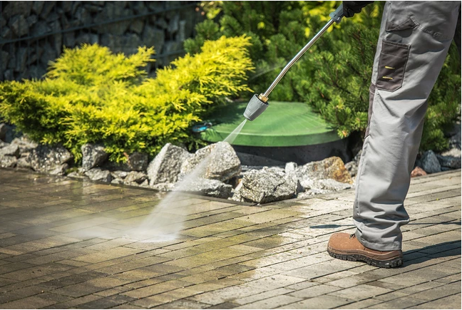 6 Ways to Make Your Outdoor Home Cleaning a Breeze!